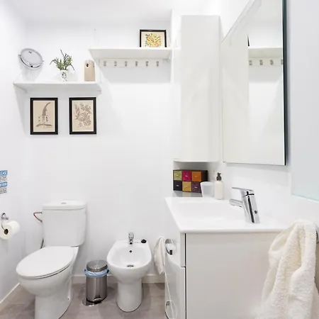 Home2book Elegance Center