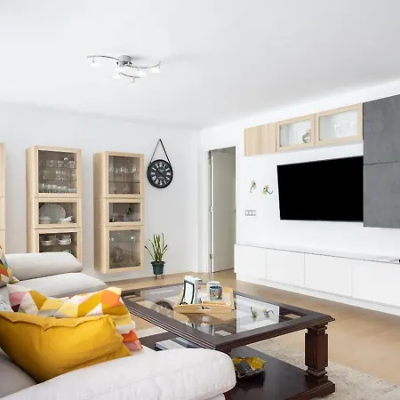 Home2book Elegance Center * サンタクルスデテネリフェ